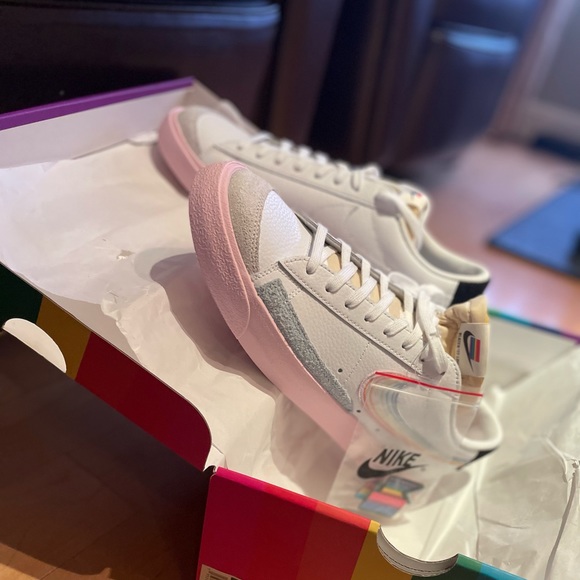 Nike Blazer Low '77 VNTG BT Sneaker Size 11 Men's NWT UNISEX Size 12.5 Woman's - Picture 12 of 16